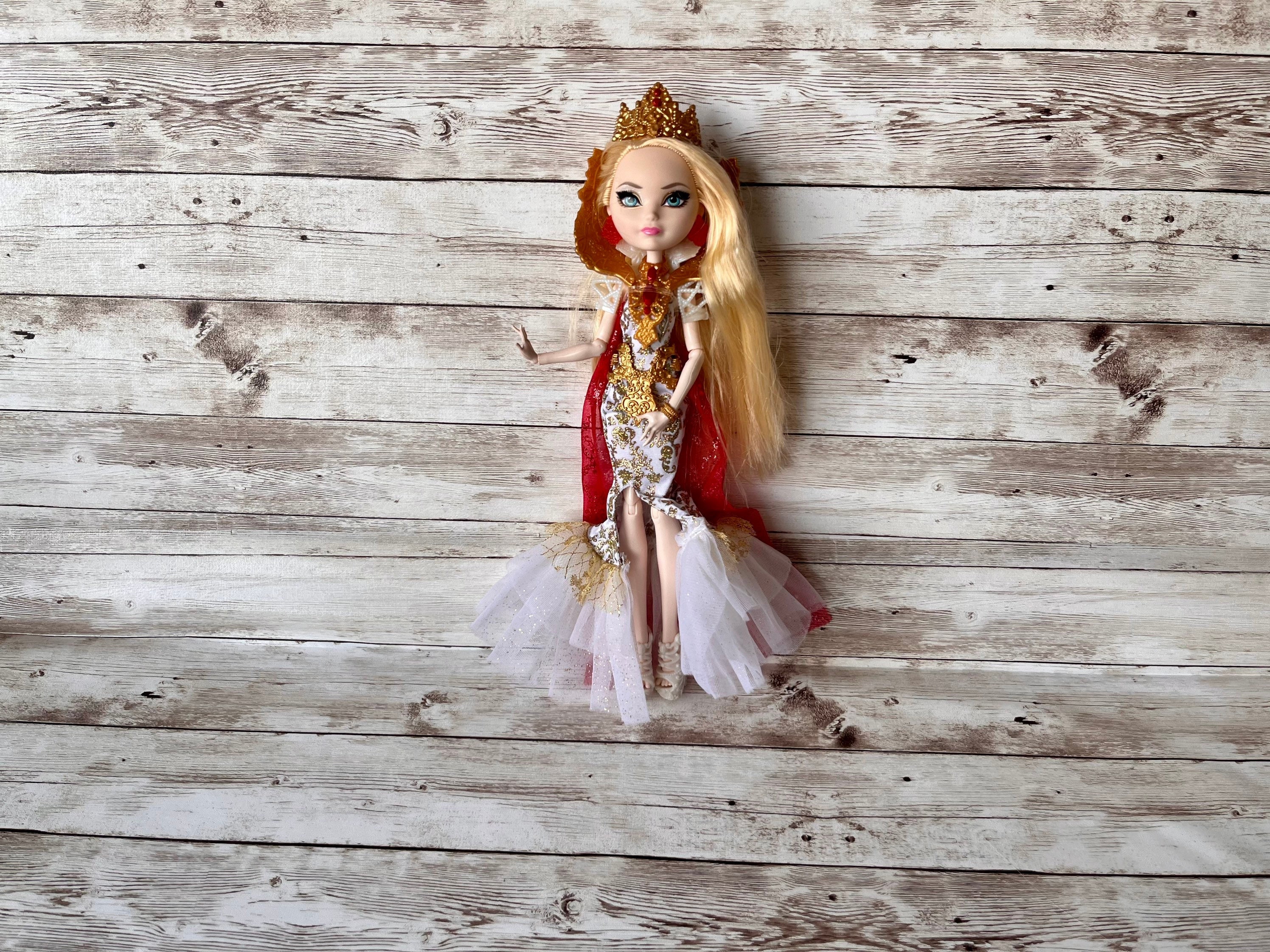 Ever After High First Chapter Apple White Doll Dress ONLY
