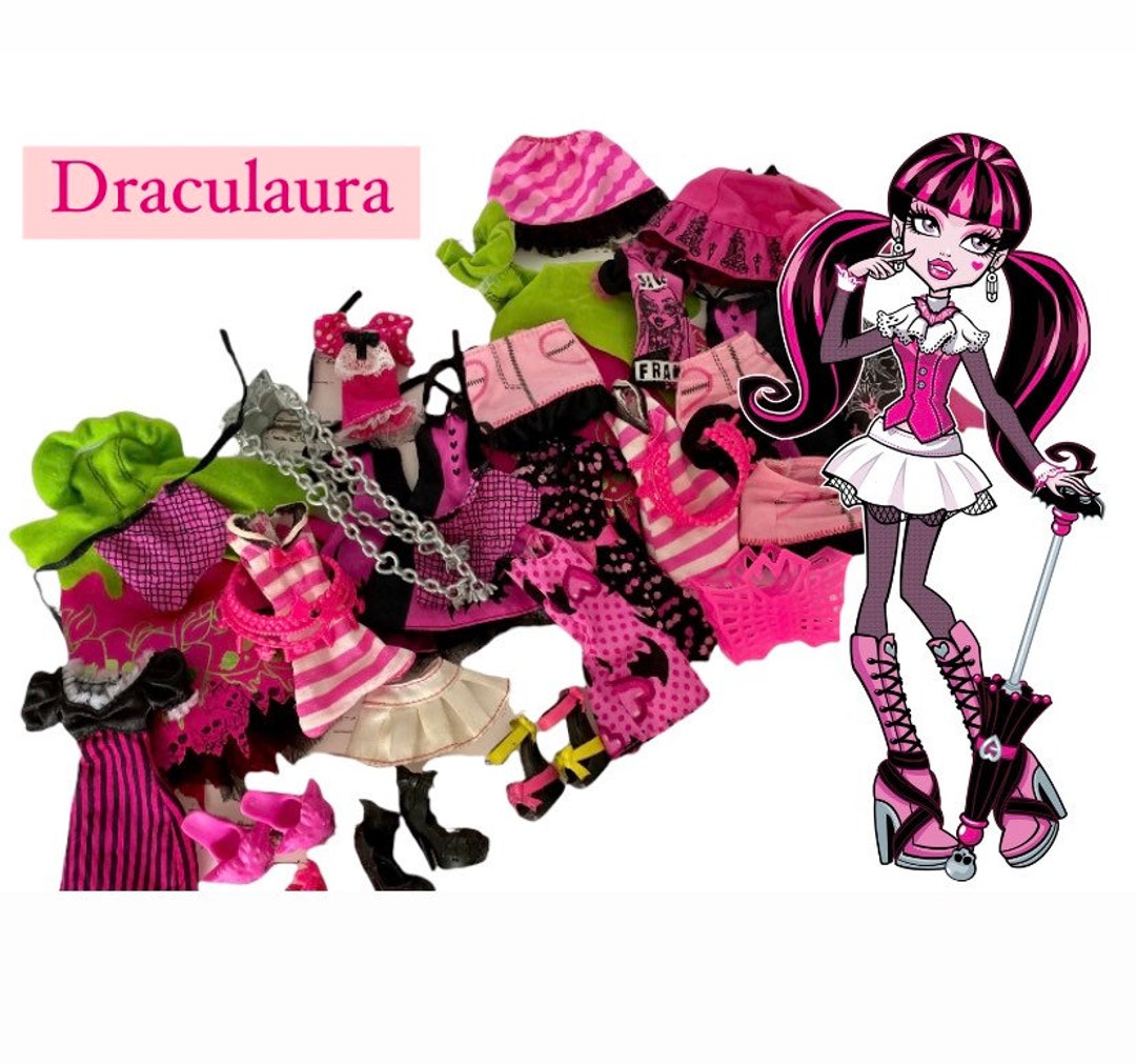 Monster High™ Draculaura Vinyl Sticker