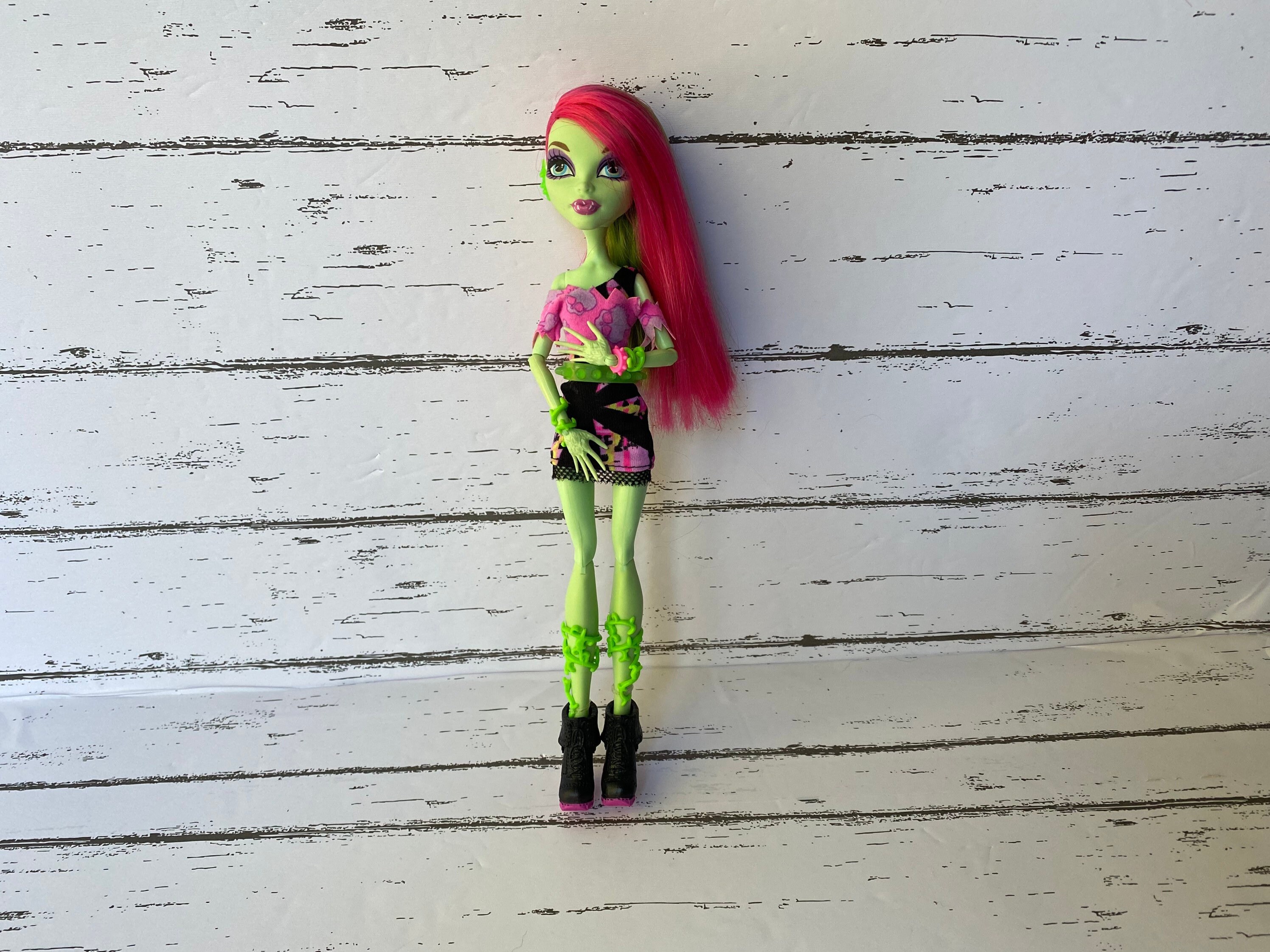Monster high sales venus doll