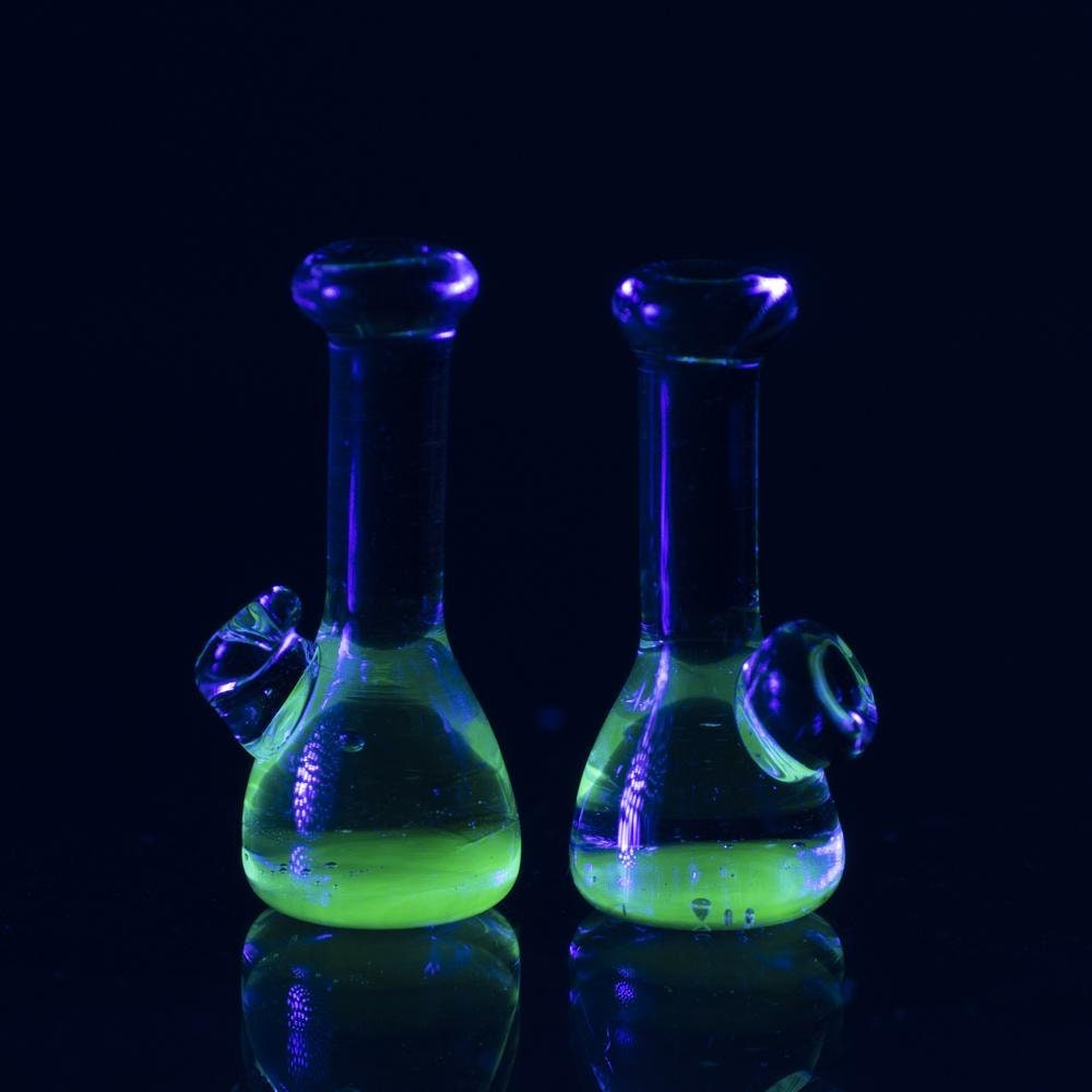 2-Pack Minifigure Glass Beaker Bong UV