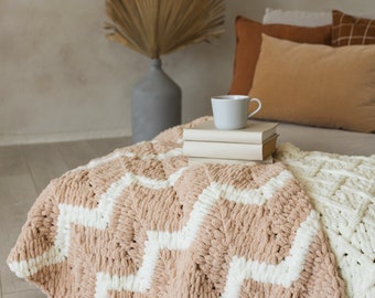 Light brown wavy blanket, Mothers day gift, gift for wife, Handmade crochet soft blanket, home decor, Unique brown blanket, anniversary gift