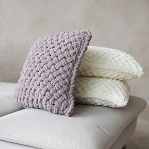 Gift Pillows with inserts, set of chunky knit pillow, 16х16 decorative cushion pillow, Hand Knit decorative 40x40 pillow, Chunky yarn pillow image 4
