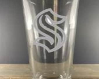 Seattle Kraken, hockey, equipo de expansión, NHL, vaso de cerveza, vidrio grabado