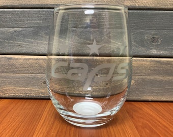 Washington Capitals "Caps" etched glass