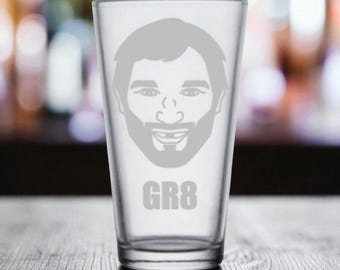 Alex Ovechkin inspired etched pint glass, Washington Capitals, Ice Hockey, Caps, pint glass, gift