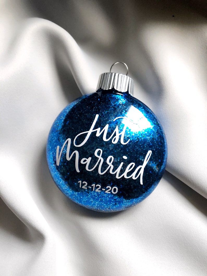 Custom Ornament Custom Calligraphy Ornament Custom Christmas Gift Glitter Vinyl Ornament Personalized Ornament Hand Lettering Ornament