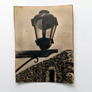 ORIGINAL Wandkunst. “Colonia del Sacramento”. Uruguay. Südamerika. Handgezeichnete Bleistift Illustration, fertig zum Einrahmen. A6 Postkartengröße