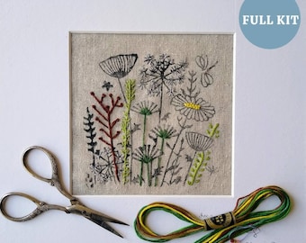Broderie faite main-cadeau pour elle-motif de broderie de fleurs-point d'aiguille-kit de bricolage-cadeau d'anniversaire-décoration murale-artisanat