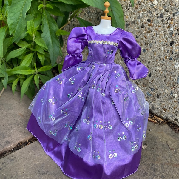 Dolls deep purple princess vintage style puffy sleeves ball gown suitable for a standard 11.5inch fashion doll