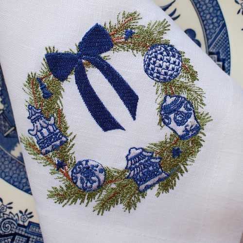 Chinoiserie Christmas Wreath With Ornaments Embroidered Cloth Etsy