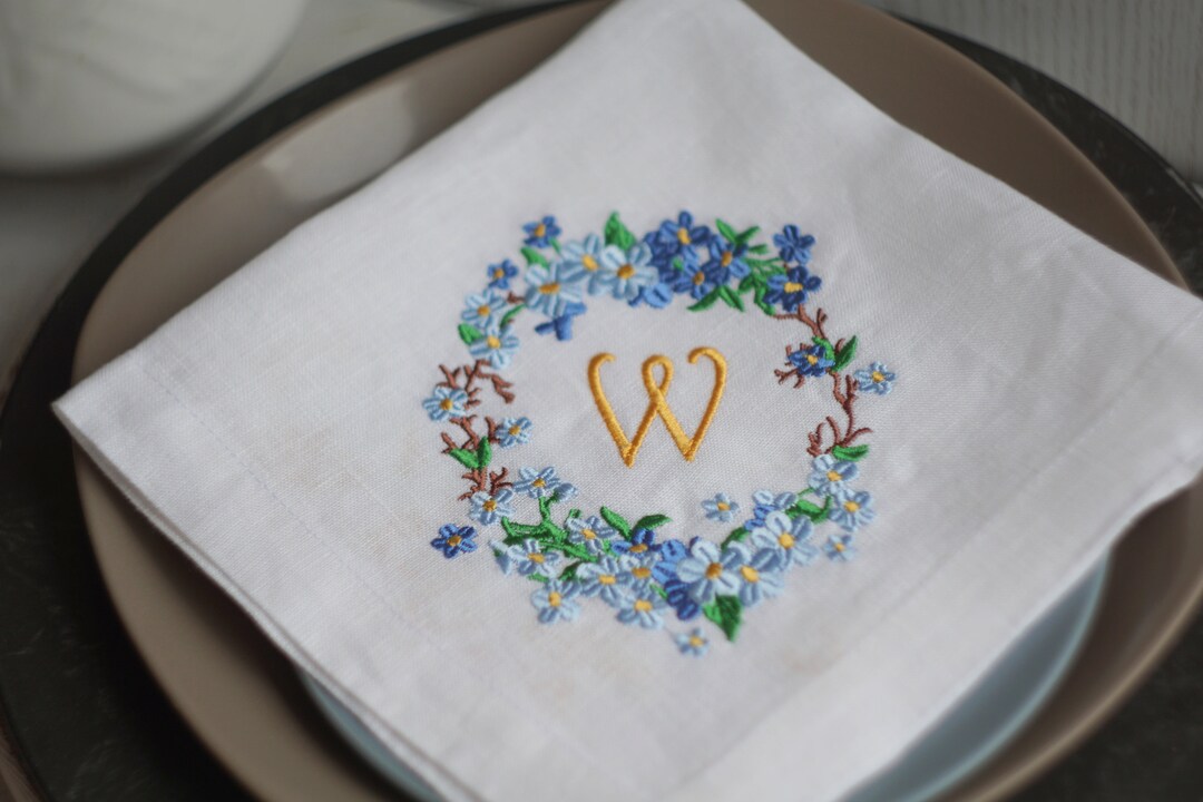 Embroidered Easter Cloth Napkins, Monogrammed Holiday Napkins