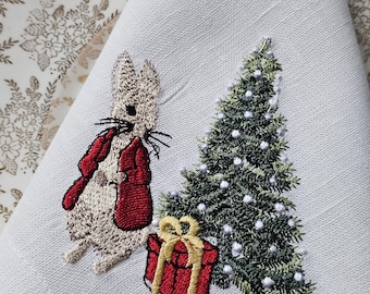 Embroidered Christmas Linen Napkins: Holiday Table Decor