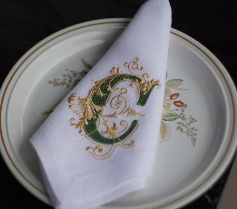 Embroidered Napkins Personalized Monogrammed Holiday Napkins Etsy