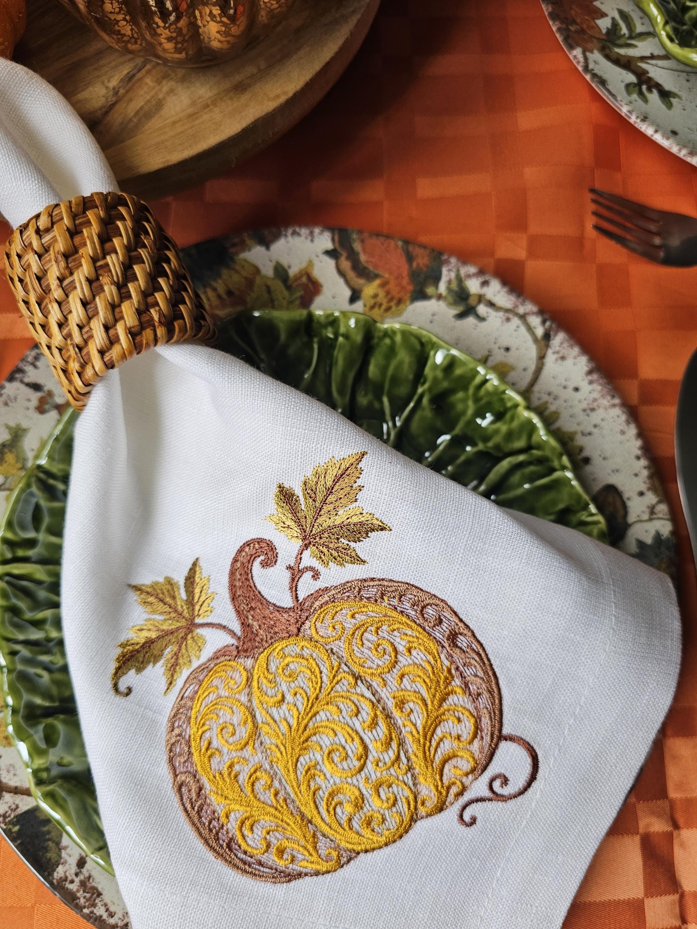 Embroidered Linen Pumpkin Napkin: Fall Thanksgiving Table Decor - Etsy