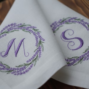 monogrammed napkins, personalized napkins, dinner napkins embroidered, lavender linen napkins, table decoration, Embroidered Cloth  Napkins