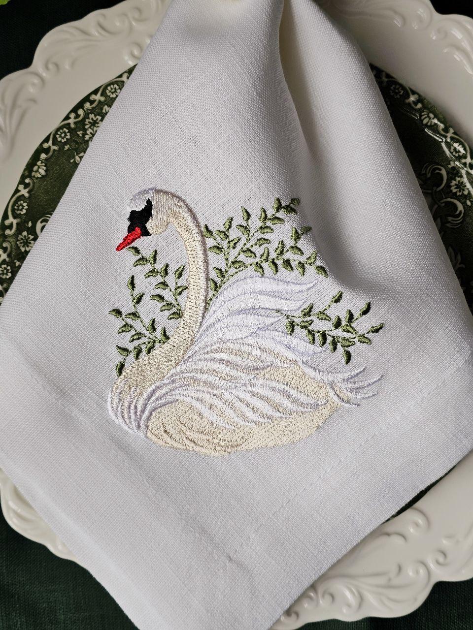 刺繍入りリネンクロスダイニングナプキン「スワン」 - Etsy 日本