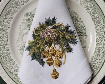 Bestickte Weihnachts-Leinen-Servietten: Feiertags-Tischdekor
