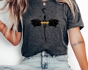 Dragon Rider Shirt, Booktok reading Shirt, Fourth Wing Sweatshirt, Dark Academia T-Shirt, Bookfan Gift, Dragon, Xaden Shirt, College War