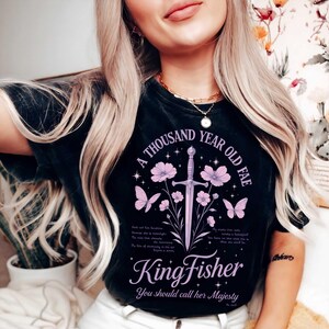 Koszulka Kingfisher Quicksilver, Little Osha, z Ajun Gate Shirt, Quicksilver merch Diabeł tkwi w szczegółach, prezenty gifte gifted bookie