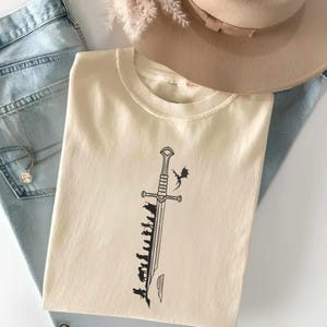 Fellowship Shirt, Second Breakfast fantasy shirt, Middle Earth Gift, baggins t-shirt, book fandom merch, wizzard, convention shirt, erebor