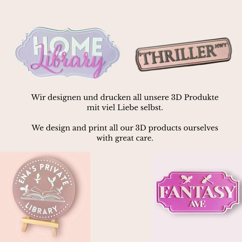 Puede incluir: Una colecci&oacute;n de letreros decorativos con texto, incluyendo "HOME Library", "THRILLER HWY", "ENA'S PRIVATE LIBRARY" y "FANTASY AVE". Los letreros son de varios colores, con un tema rosa claro y morado. La imagen tambi&eacute;n incluye texto en ingl&eacute;s y alem&aacute;n.