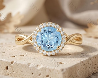Anillo de oro amarillo macizo de 14 quilates con halo de aguamarina, anillo redondo con piedra natal de marzo, anillo de compromiso con banda cruzada, elegante joya de promesa para ella.