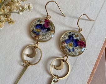 moon jewelry, flower earrings, floral jewelry, resin jewelry