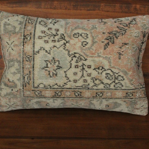 Turkish Rug Pillow Cover,24''x 16''Inches, Rug shops Pillow ,Wool Pillow,60 x 40cm pillow,Decorative Pillow, Vintage Rug Pillow