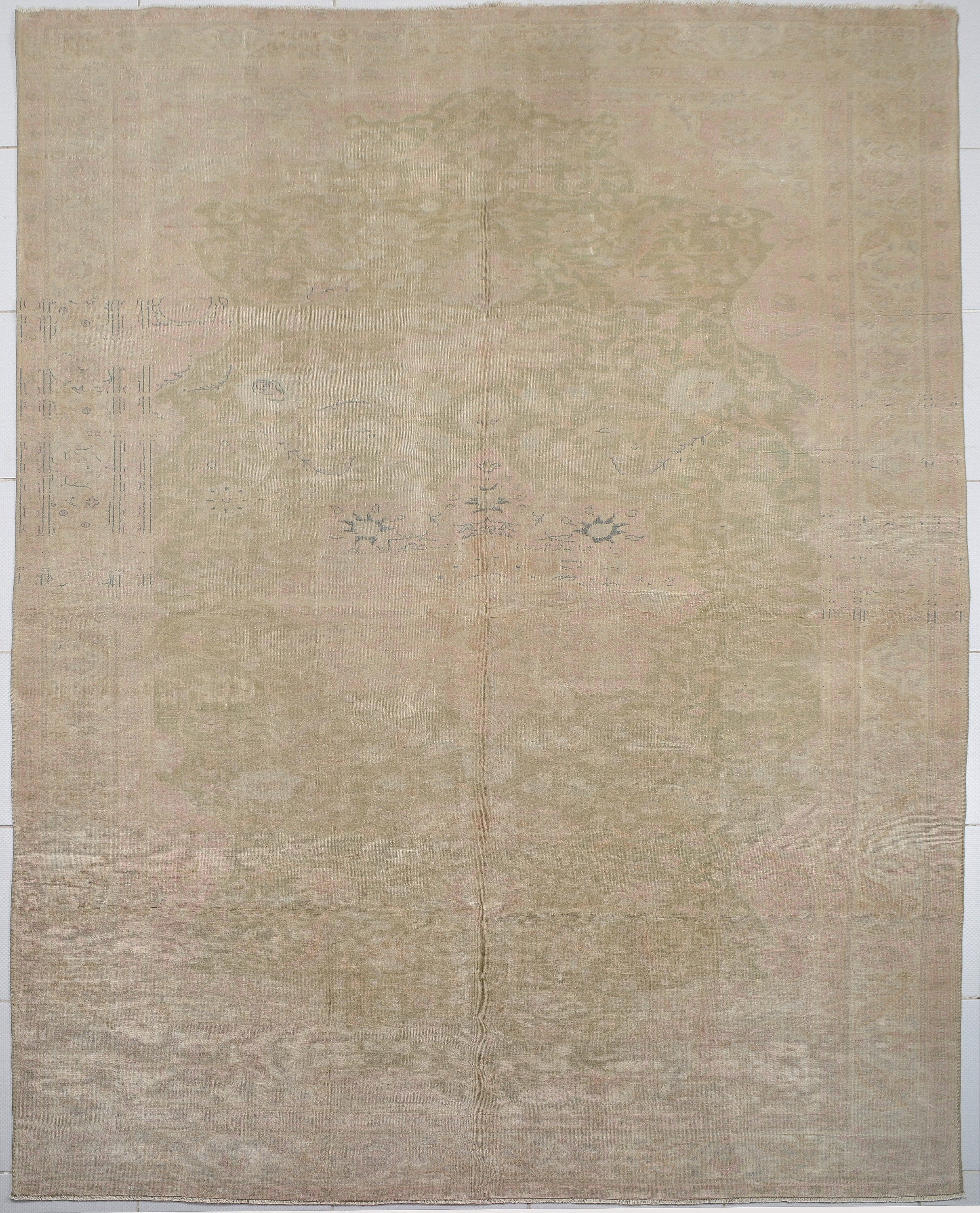 Turkish Rug, Vintage Rug 6.46 X9.31 Ft , 197 X 284 Cm Turkish Rug, Vintage Rug 6.46 X9.31 Ft , 197 X 284 Cm