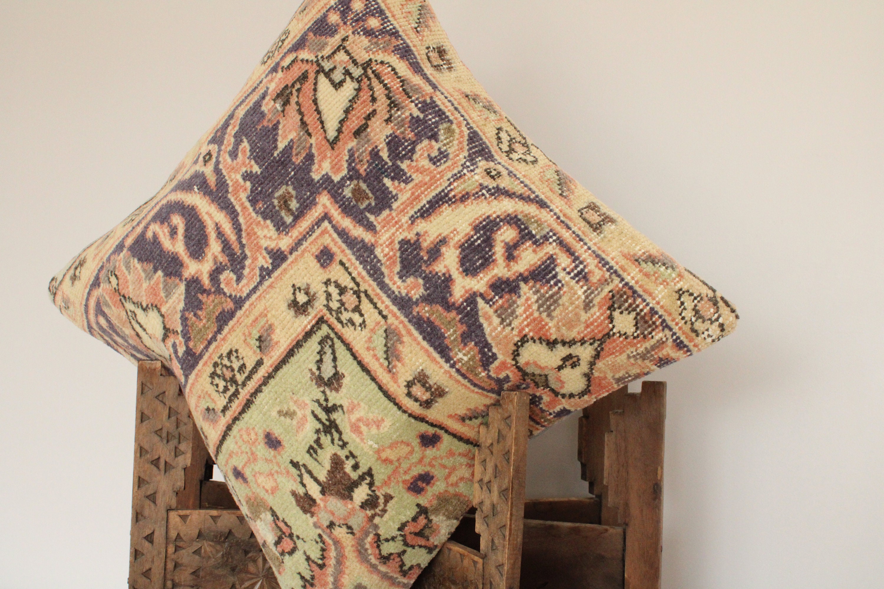 Rug Pillow Cover,vintage Pillow 20''x 20'' , Throw Pillow,wool Pillow