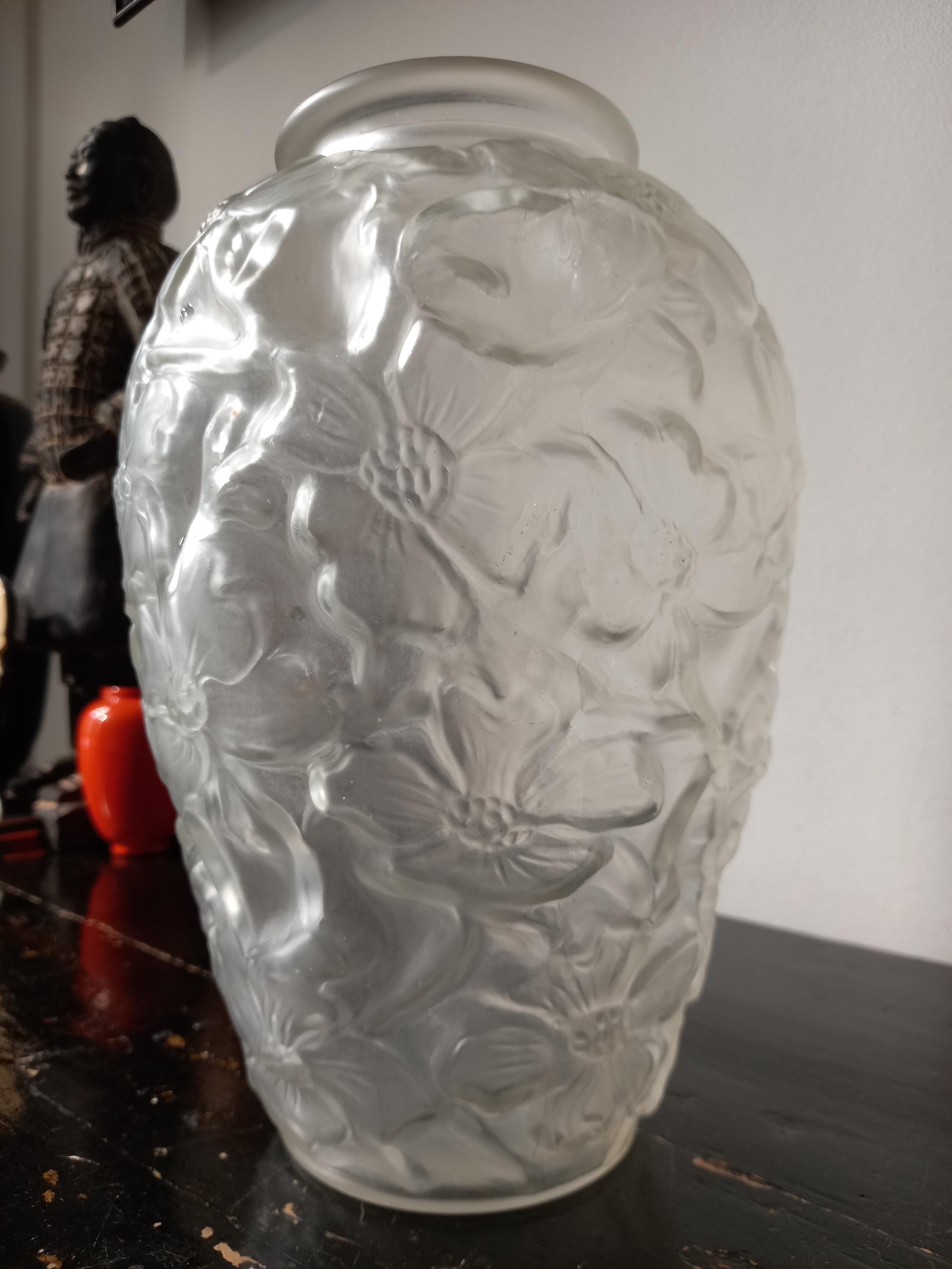 Amazing Art Deco Original Czechoslovakia Tall Satin Art