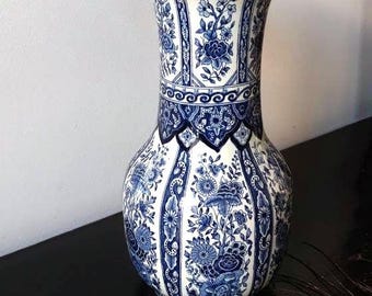 素晴らしい、傷一つないヴィンテージのミッドセンチュリー・デルフトブルーの花瓶、大型のバラスター型トランペットモデル、ボッホ社製、ロイヤル・スフィンクス・マーストリヒト、1960年代