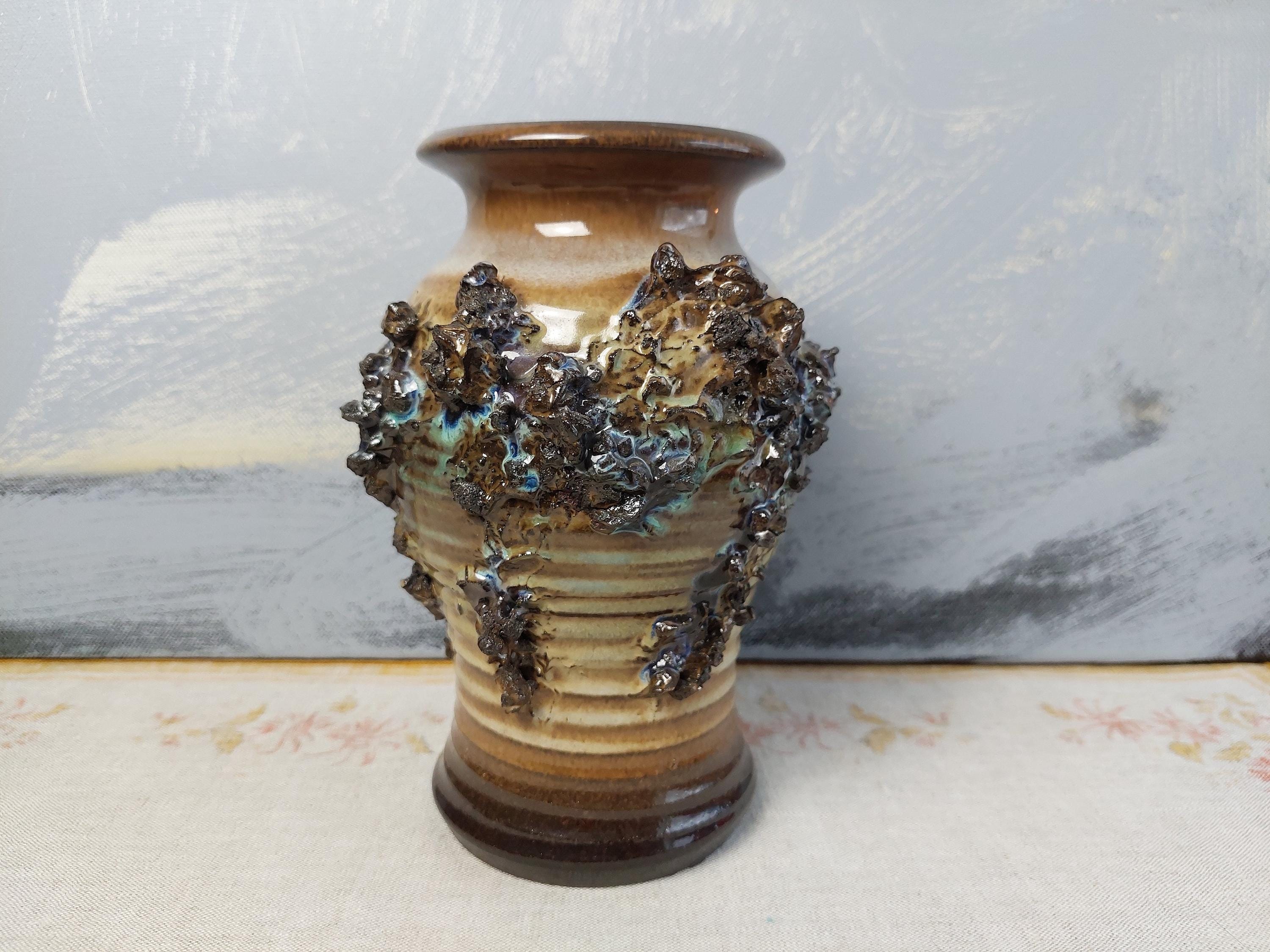 Glit Lava Pottery - Etsy