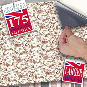 PUPPENHAUS TAPETE Selbstklebend, 1/12th Scale Vinyl Sheet, Rot Floral auf weiß Tapete: größer als A4 Größe, wird nicht reißen.