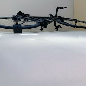 Rennrad Wandhalterung Rennrad Wandhalterung Passt zu Carbonrädern und rahmen Super Kompakt Fahrradaufbewahrung Bild 4