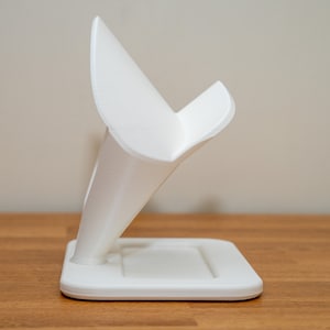 Dock for Apple Vision Pro | Apple Vision Pro Compatible Stand