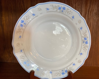 Grand Plat Rond Creux Arcopal Vintage – Motif MYOSOTIS VERONICA – Multicouleur