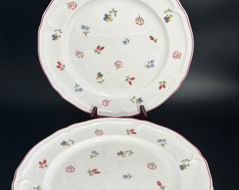 Villeroy & Boch, Petite Fleur, dinner plates, set of 4.  NIB.