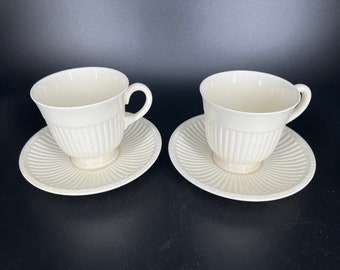 Gorgeous Wedgwood Queen's Ware Edme Peper Salt Shaker- Pepper and