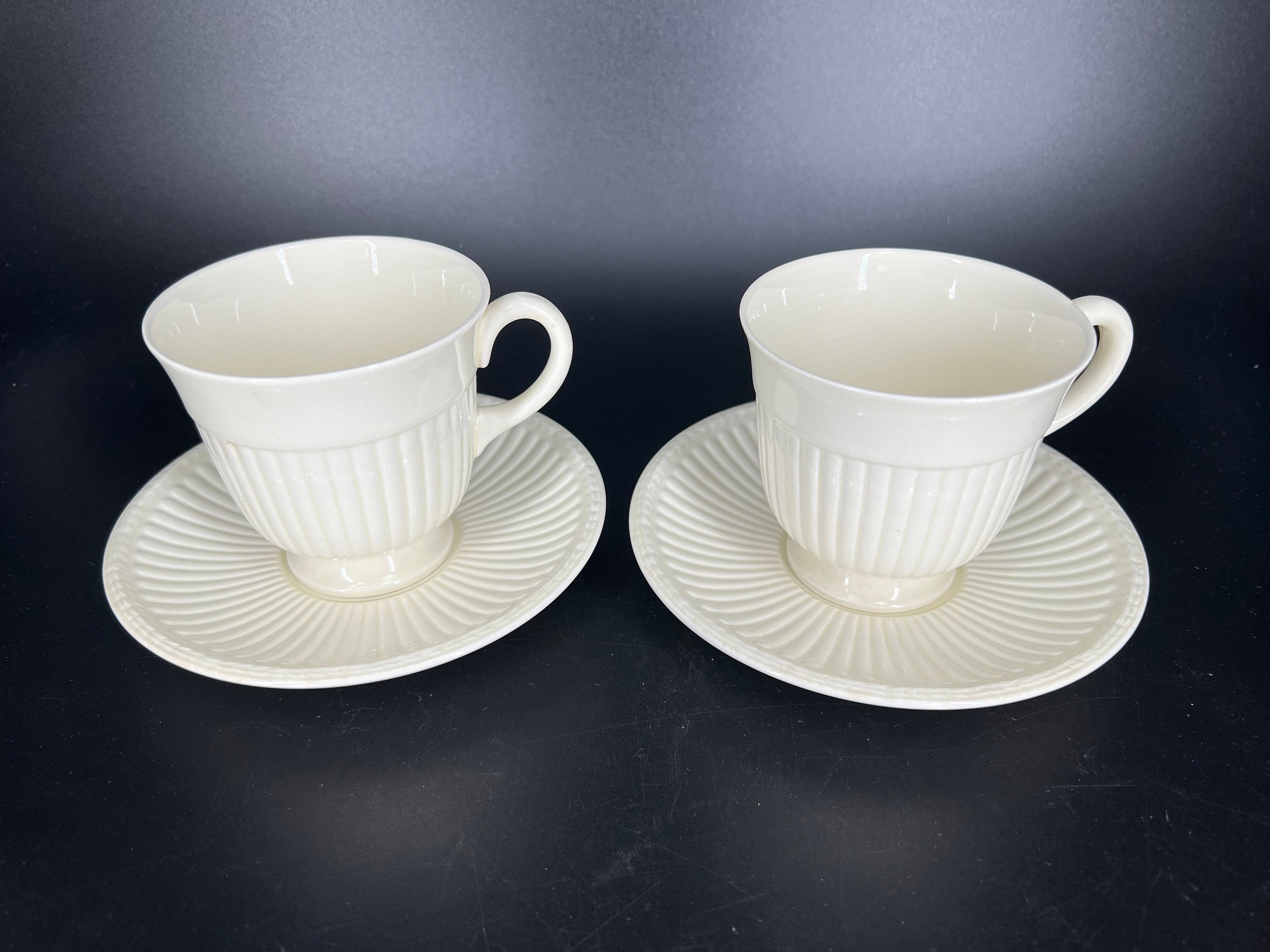 食器  EDME Queen's Ware Collection Wedgwood, Queen's Ware EDME, Chocolate Cup & Saucer, Pair - Etsy