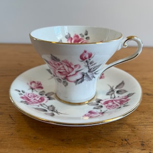 Aynsley, Teacup, bone china, England, pink, rose