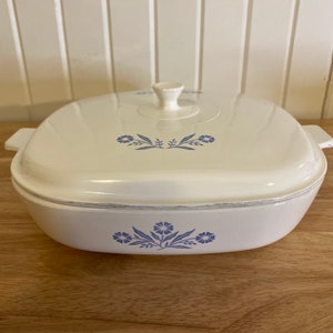 Corning Ware, Cornflower, PYROCERAM Baking dish with lid