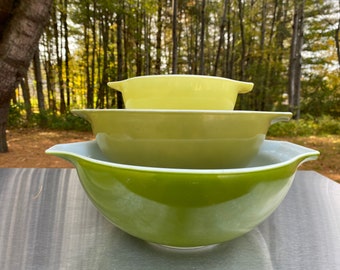 Pyrex, Verde, Green, Set of 3, Cinderella bowls