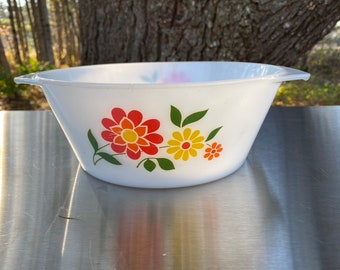 Pyrex, England, JAJ, Chelsea pattern, casserole dishes, set of 2