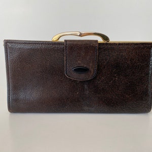 Cartera Tilley vintage de cuero, fabricada en Canadá, con doble patente, marrón
