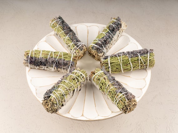 White Sage Lavender and Rosemary Smudge Stick 4", Energy Cleansing Smudging Sticks, Smoke Cleanse Smudging Wand, Home Protection, Purifying
