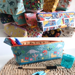 Trousse d'école imperméable et molletonnée, trousse imperméable, trousse d'école, trousse école, trousse enfant, trousse écolier