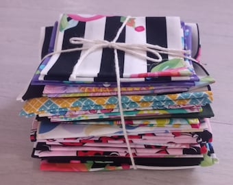 Scrap Fabric Bundle of 19 cotton fabric pieces, Lot of Cotton Quilting Fabric Bundle