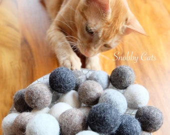 balls for cats
