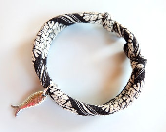 Hand Made Japanese Style Collar for Cat (4mm) /Kitten, Adjustable Super light and Soft!!